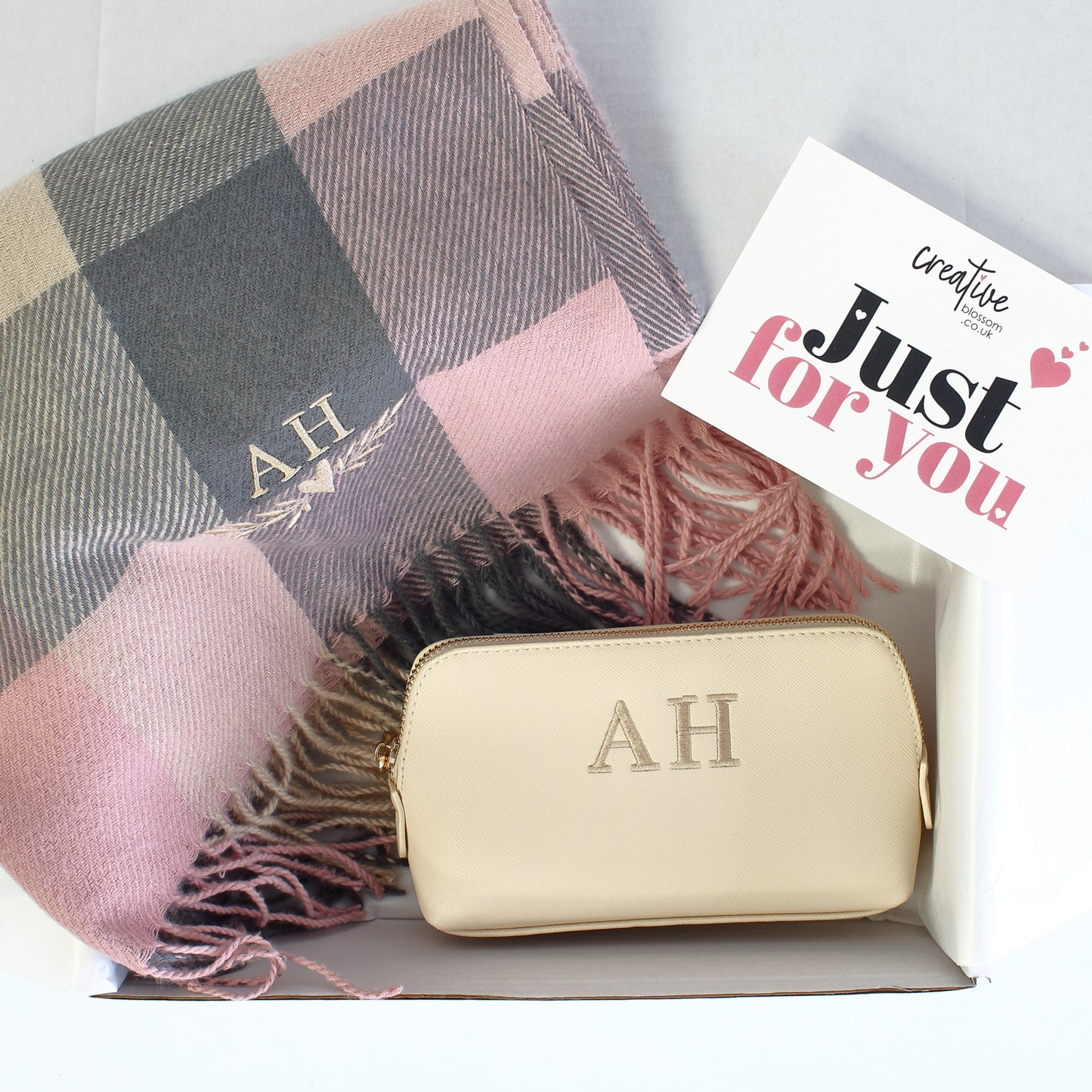 Scarf & Makeup Bag Gift Set - Pink mix